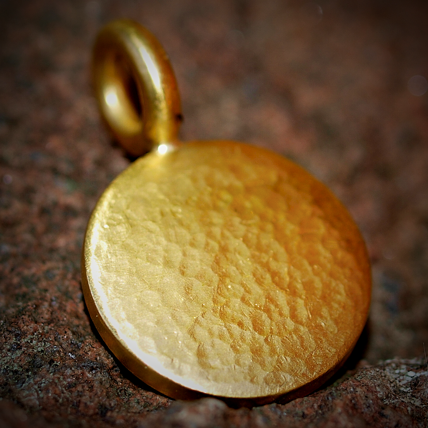 24k Hammered Disc Pendant - Coin Style Charm in 24k Solid Gold