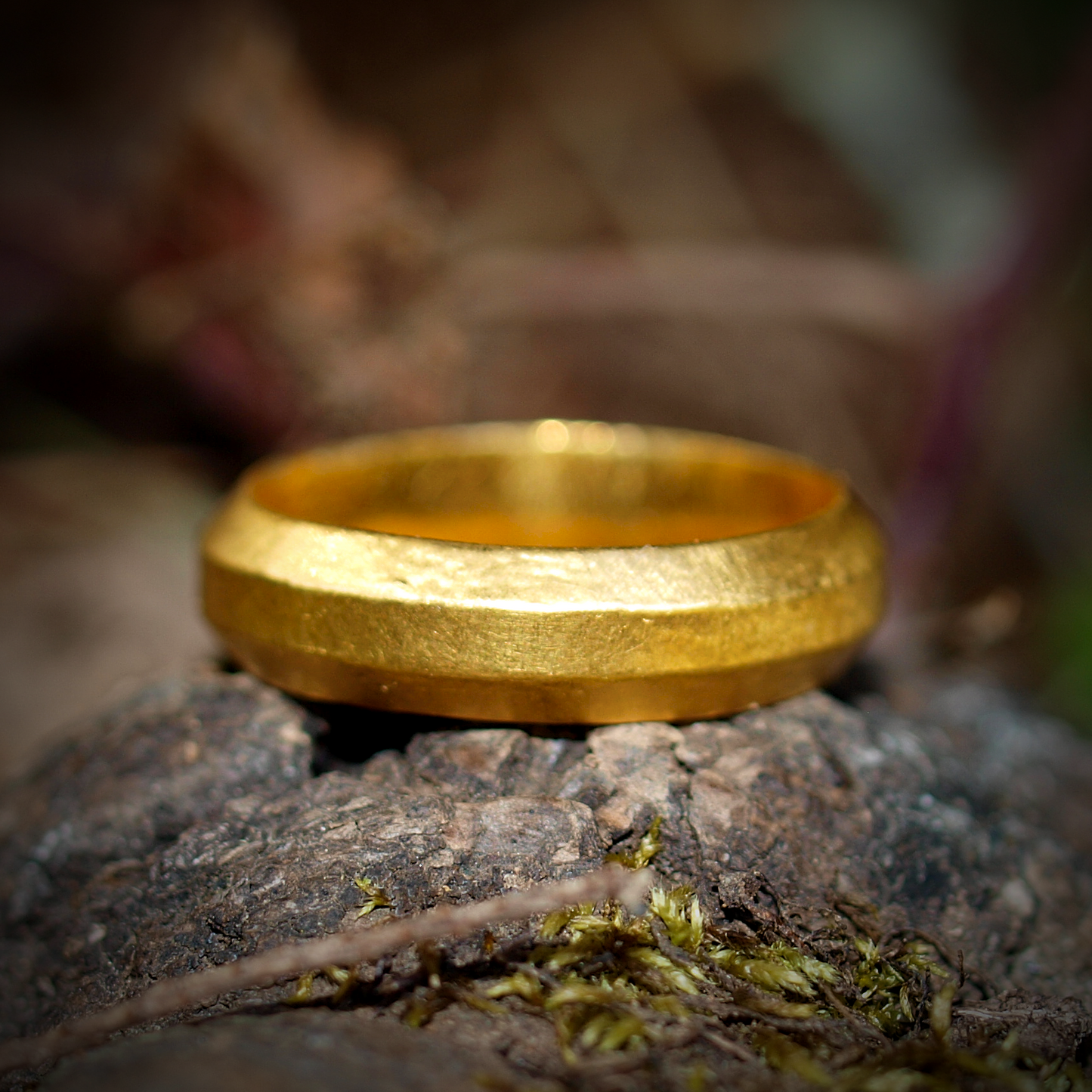 Geometric 24k Gold Band - Crisp Edges - Rich Pure 24k Gold Ring