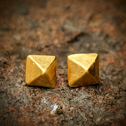 24k Pure Gold Pyramid Stud Earrings - Solid Geometric Minimalist Studs (Pair)
